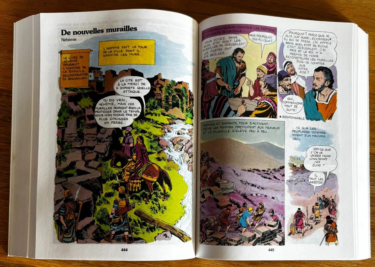 Iva Hoth's The Bible in Comics (Paperback) – photo 8